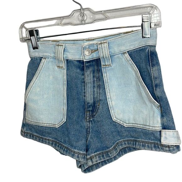 PacSun Cargo High Waisted Jean Shorts. Size 24. - Picture 1 of 6